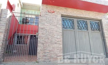 Casa PH en Venta en Quilmes Oeste