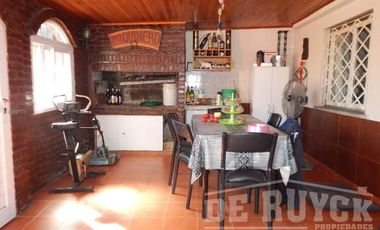 Casa PH en Venta en Quilmes Oeste