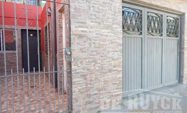Casa PH en Venta en Quilmes Oeste