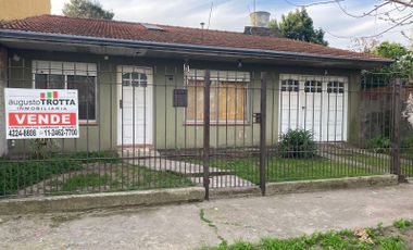 Casa en  venta en Quilmes