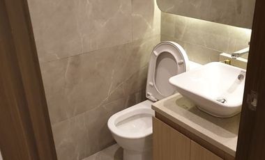 Brand new stylish shaw mandaluyong townhouse near san juan