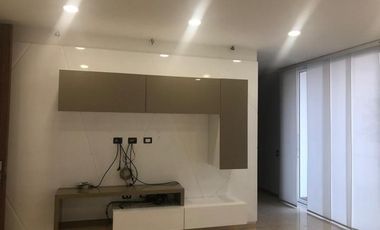 casa en arriendo/venta en via al tennis. Cod A1169