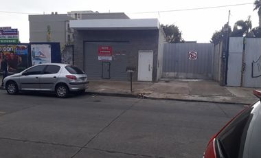 Local en venta con lote en excelente zona