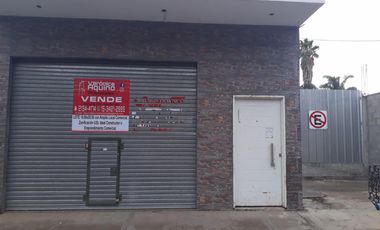 Local en venta con lote en excelente zona