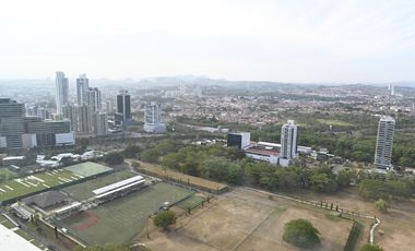 VENTA APARTAMENTO AMOBLADO PH TITANUIM COSTA DEL ESTE