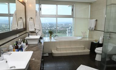 VENTA APARTAMENTO AMOBLADO PH TITANUIM COSTA DEL ESTE