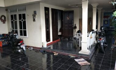 Dijual Rumah di jl. Parkit Manahan Surakarta Banjarsari Solo