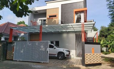 Rumah 2 Lantai Siap Huni Strategis di Kota Subang