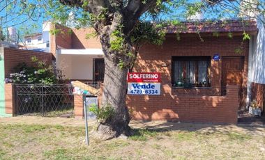 CASA 2 DORMITORIOS SOBRE LOTE PROPIO VILLA BALLESTER