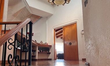 HERMOSA RESIDENCIA EN VENTA EN SAYAVEDRA