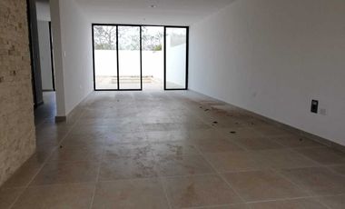 FRAC. BOTÁNICO, PRIVADA RESIDENCIAL CONKAL, 3 RECÁMARAS, PISCINA