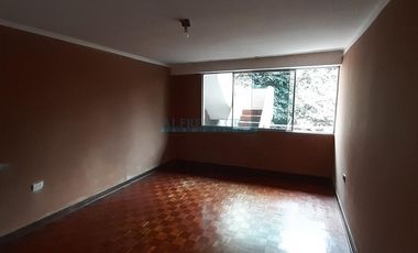 Casas como Terreno Venta CAL. MARIO VALDIVIA  - SAN MIGUEL