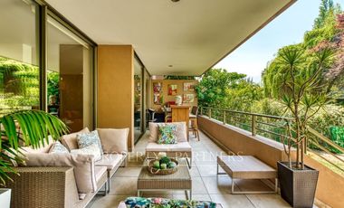 Amplio departamento con jardín en La Dehesa Central