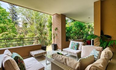 Amplio departamento con jardín en La Dehesa Central