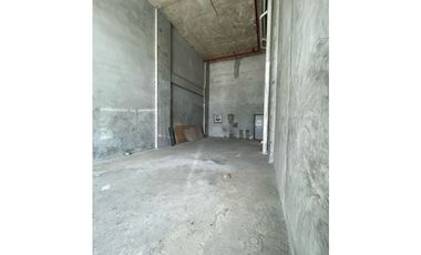 VIA TRANSSTMICA/ LOCAL/ALQUILER