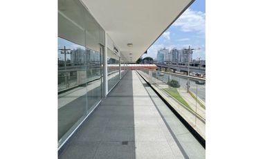 VIA TRANSSTMICA/ LOCAL/ALQUILER