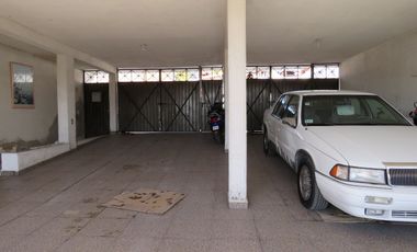 Casa sola con alberca en jiutepec, morelos.