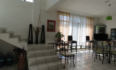 Casa sola con alberca en jiutepec, morelos.