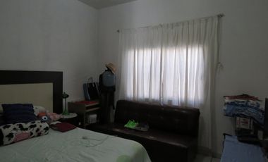 Casa sola con alberca en jiutepec, morelos.