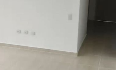 apartamento en arriendo en el hato. Cod A122942