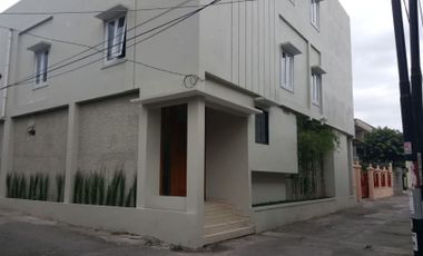 35 Bedroom House for sale