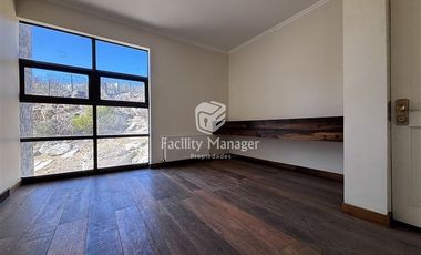 Casa en arriendo de 6 dorm., Santa Mónica, Coquimbo