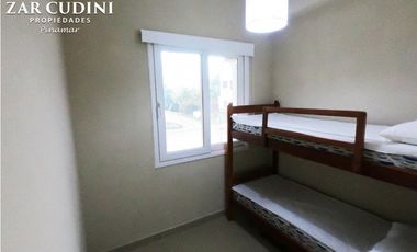 VENTA MAR DE OSTENDE DEPARTAMENTO 3 AMBIENTES CON COCHERA CUBIERTA