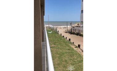 VENTA MAR DE OSTENDE DEPARTAMENTO 3 AMBIENTES CON COCHERA CUBIERTA