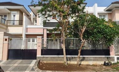 Rumah disewakan di Sukolilo, Surabaya