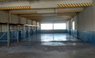 Galpón 2200m2 S/lote 26x46 En 3 Plantas Zonif: R2b2 - Monte Castro