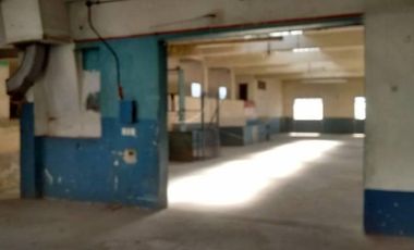 Galpón 2200m2 S/lote 26x46 En 3 Plantas Zonif: R2b2 - Monte Castro