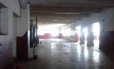 Galpón 2200m2 S/lote 26x46 En 3 Plantas Zonif: R2b2 - Monte Castro