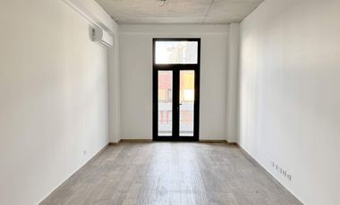Venta Gran Monoambiente a Estrenar en Edificio de Categoría