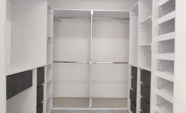 casa en venta en lomitas del trapiches. Cod V30039