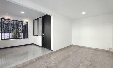 casa en venta en lomitas del trapiches. Cod V30039