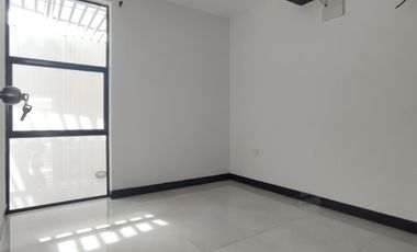 casa en venta en lomitas del trapiches. Cod V30039