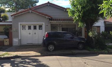 VENTA DE CASA EN CARAPACHAY VICENTE LÓPEZ APTO CREDITO!!!