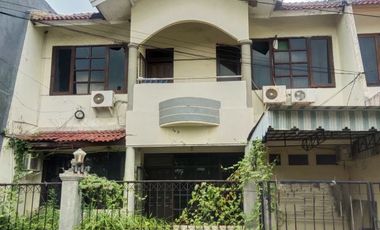 DIJUAL MURAH!!. Rumah Kos Cantik di Siwalankerto Surabaya Selatan