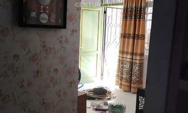 Dijual Cepat Dan Murah Rumah Di Perumahan Harapan Indah Bekasi