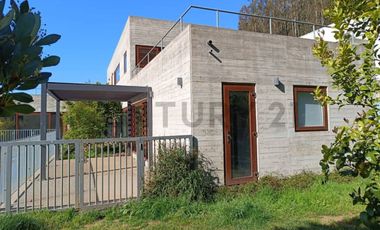 Arriendo Casa 4D 3B 3E en Valle de Mitrinhue Km 21
