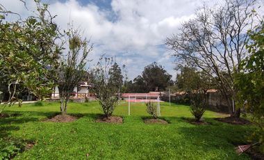 Casa en Venta de 4 habitaciones en Planta Baja con Terreno de 1800m², Valle de los Chillos, Conocoto