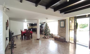 Casa en Venta de 4 habitaciones en Planta Baja con Terreno de 1800m², Valle de los Chillos, Conocoto