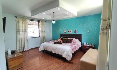 Casa en Venta de 4 habitaciones en Planta Baja con Terreno de 1800m², Valle de los Chillos, Conocoto