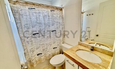 SE VENDE HERMOSA CASA EN SANTA ELENADE CHICUREO DE 6 DORMITORIOS