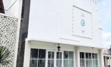 Rumah Mewah Cantik Ada Swimming Pool Di Ciputat Timur - SC/RN 0088