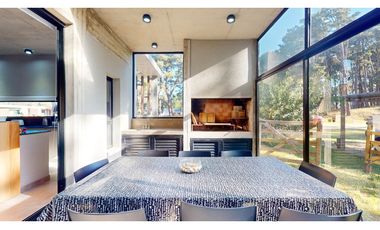 CASA EN VENTA EN COSTA ESMERALDA - DEPORTIVO 506