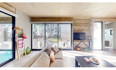 CASA EN VENTA EN COSTA ESMERALDA - DEPORTIVO 506