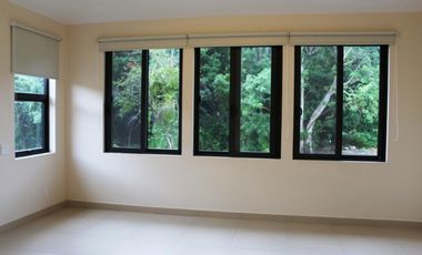 Se Alquila Casa Dúplex en Howard $2.100