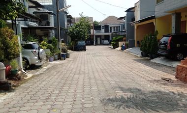 TOWNHOUSE STRATEGIS JATIMAKMUR PONDOK GEDE BEKASI DKT JKT