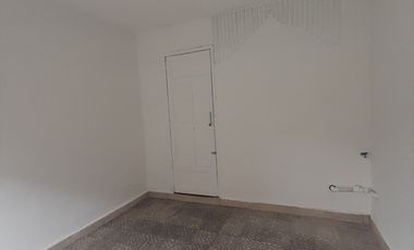 local en arriendo en restrepo. Cod A2786606